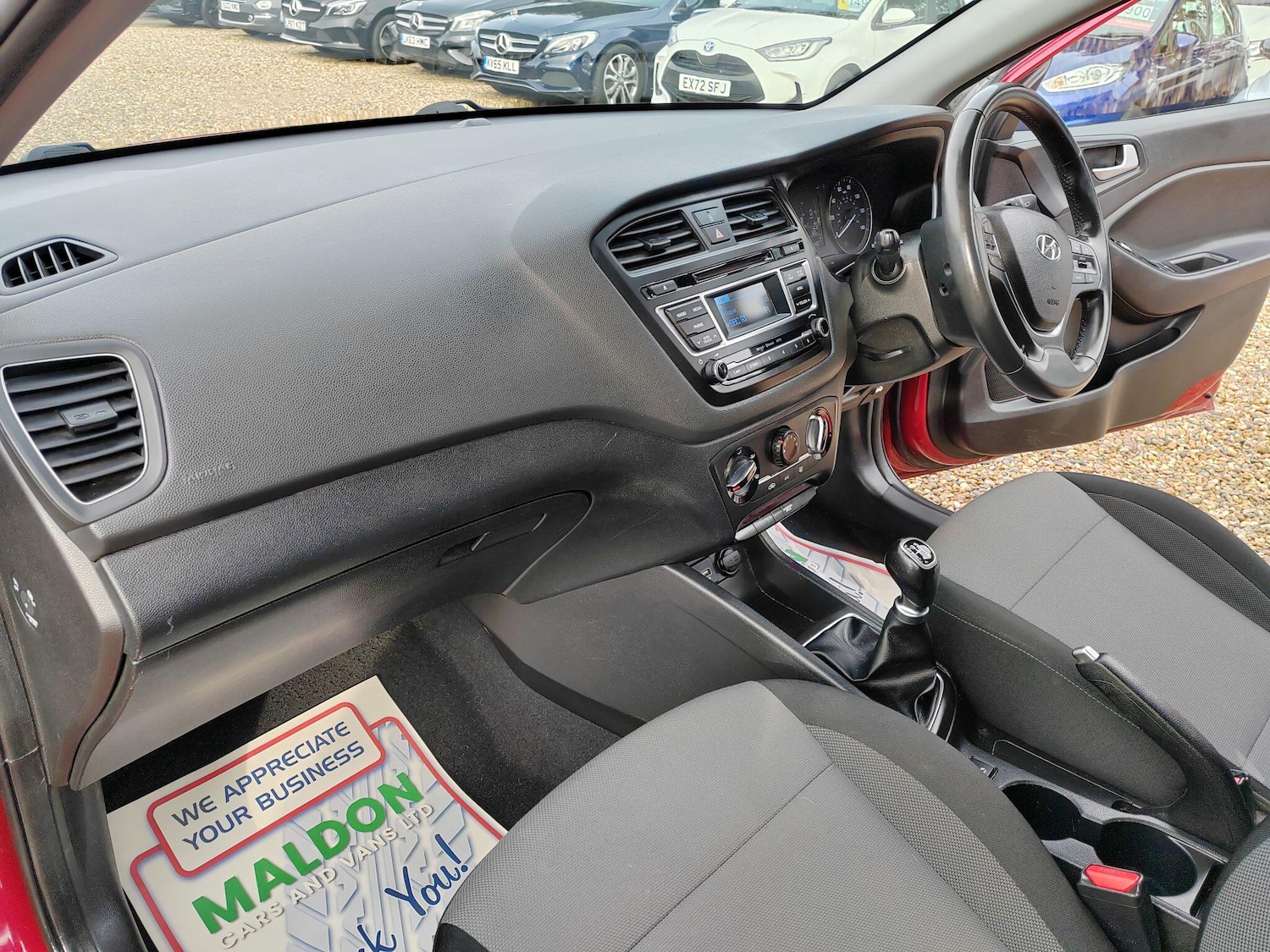 Used Hyundai i20 2017 for sale - 77573738: Photo 18