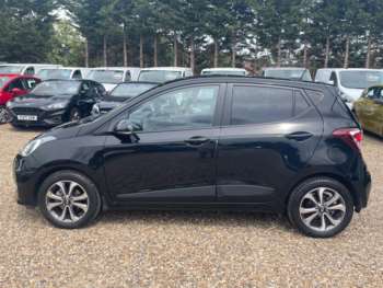 Used Hyundai i10 2017 for sale - 74909314: Photo