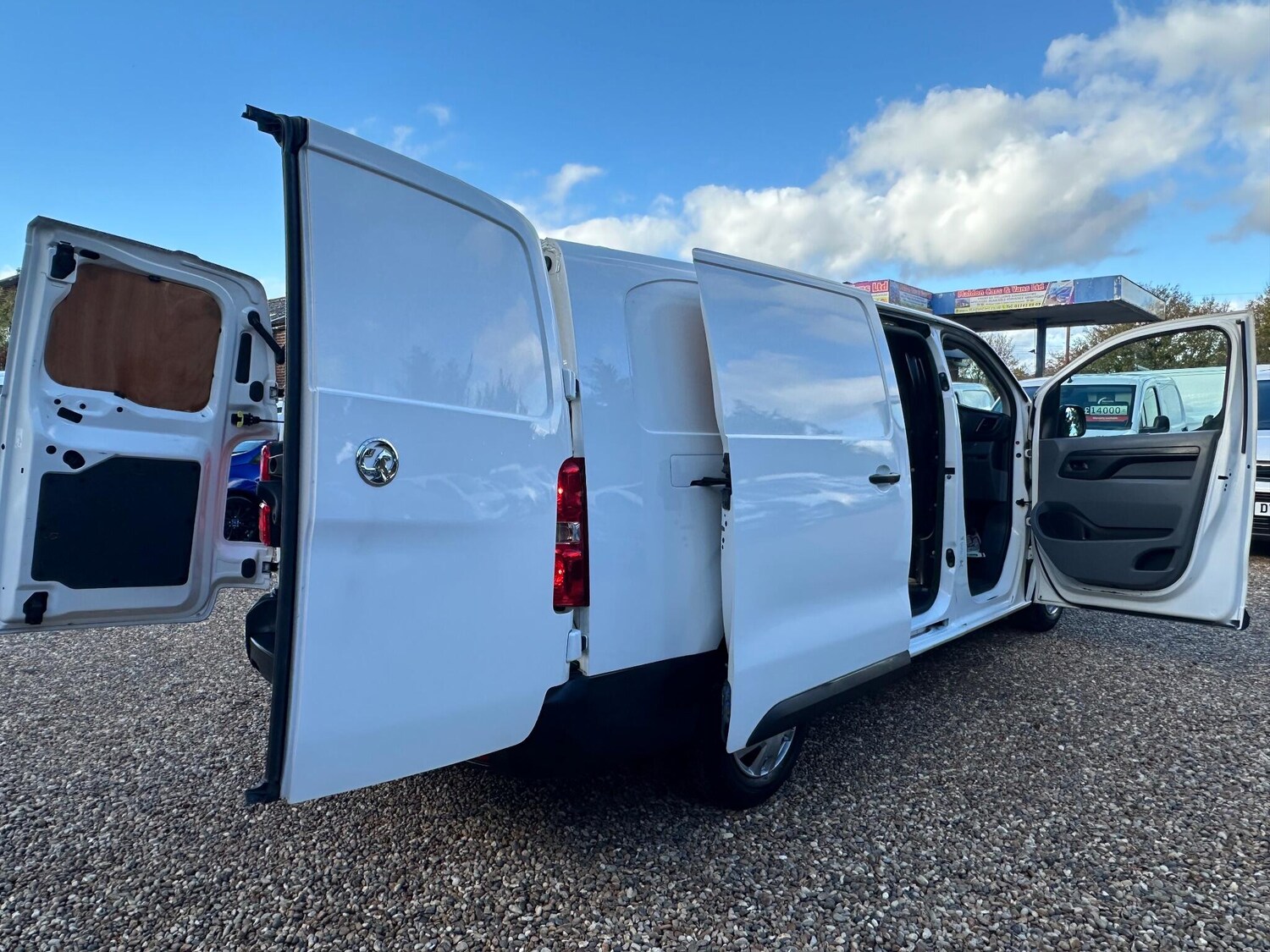 Used Vauxhall Vivaro 2021 for sale - 76441198: Photo 25