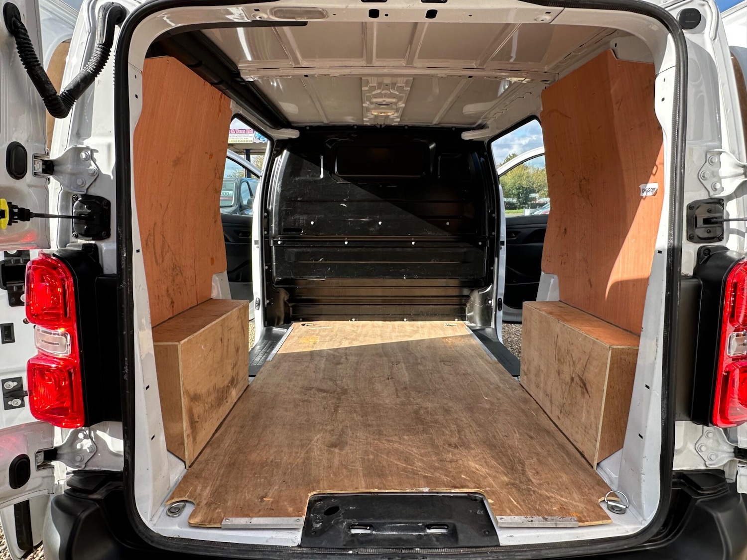 Used Vauxhall Vivaro 2024 for sale - 77892981: Photo 15