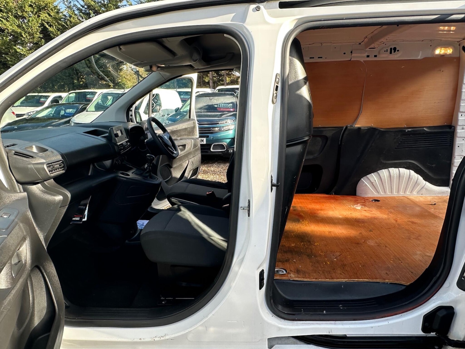 Used Vauxhall Combo 2019 for sale - 76423134: Photo 15