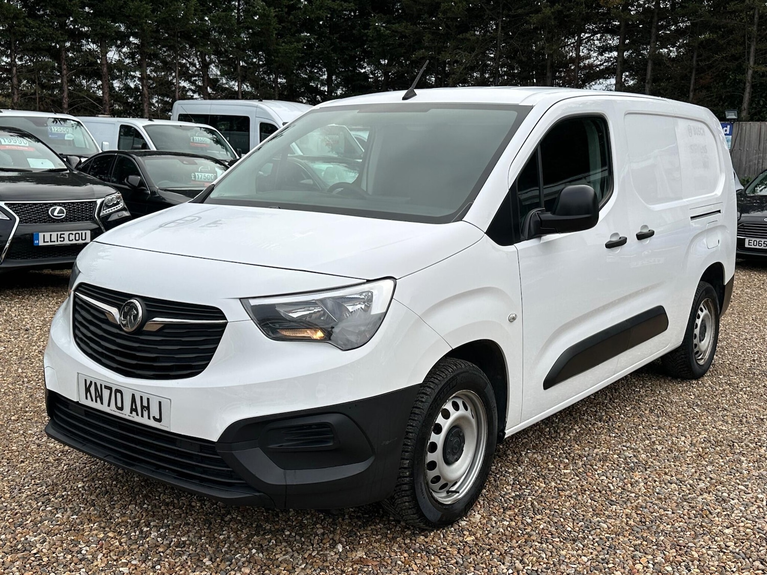 Used Vauxhall Combo 2020 for sale - 76572485: Photo 1