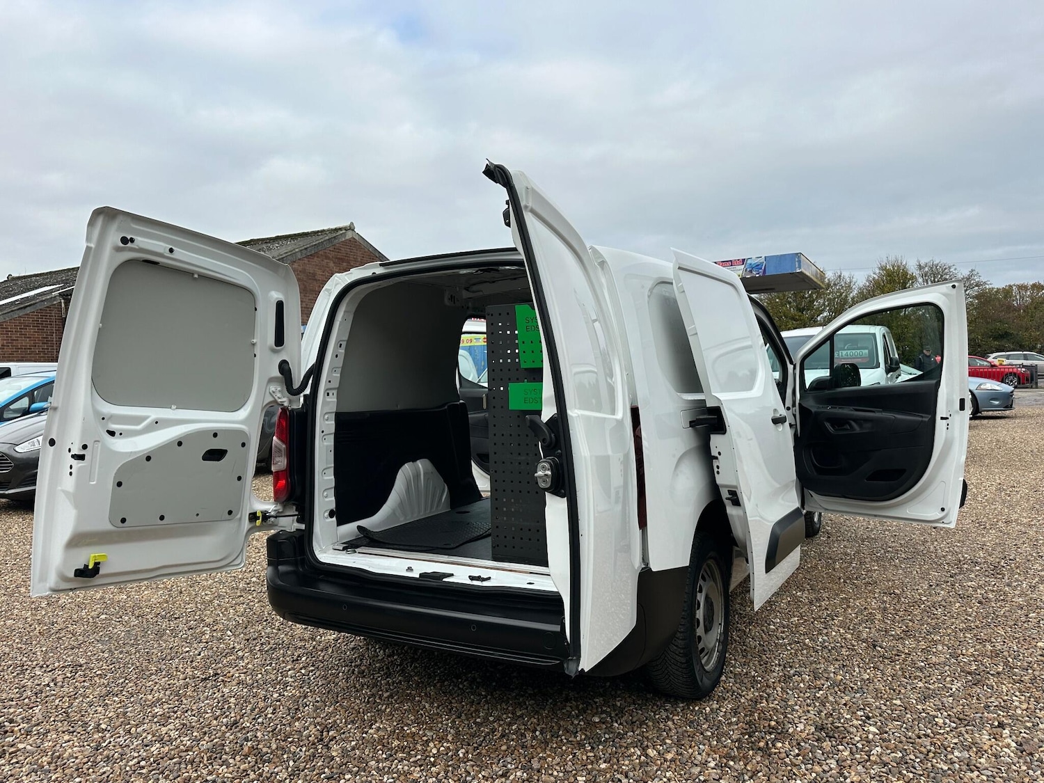 Used Vauxhall Combo 2020 for sale - 76572485: Photo 23