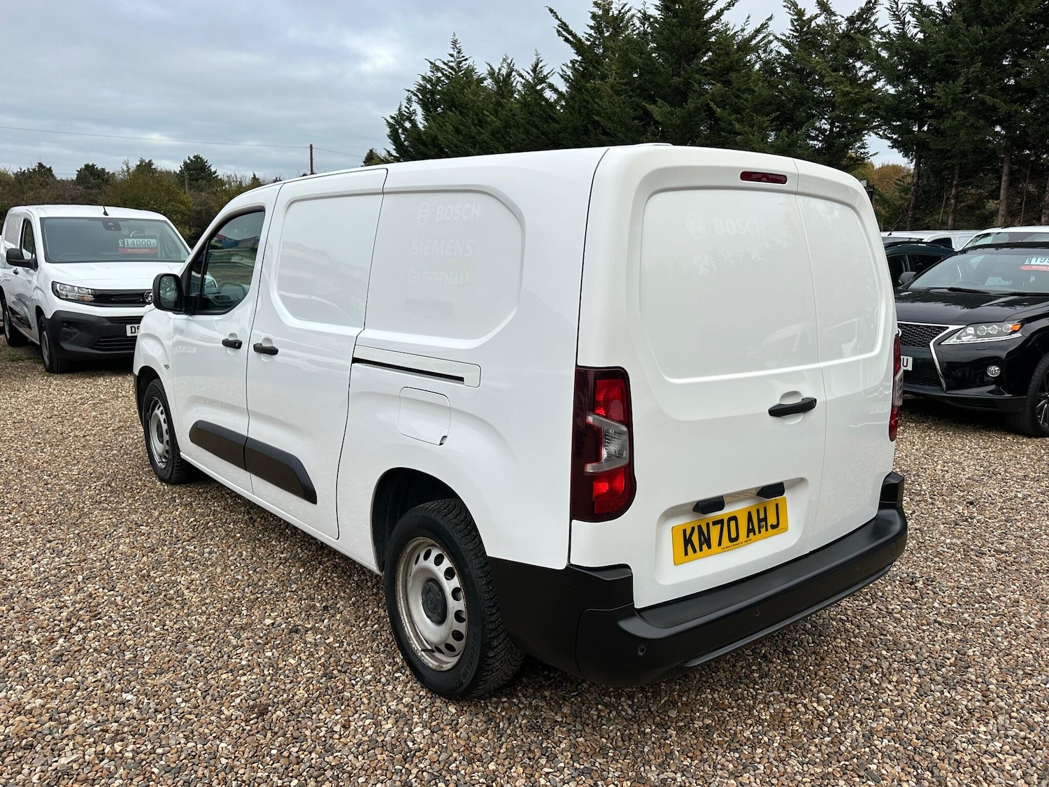 Used Vauxhall Combo 2020 for sale - 76572485: Photo 3