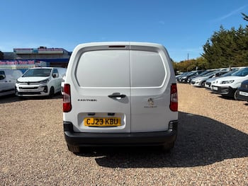 Used Peugeot Partner 2023 for sale - 79645022: Photo