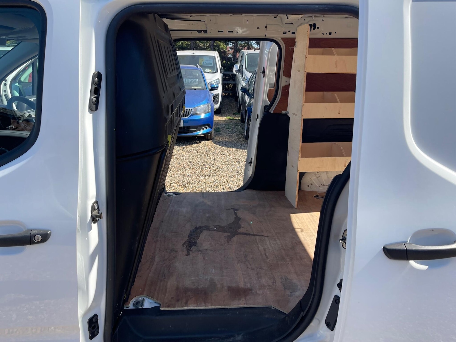 Vehicle 21