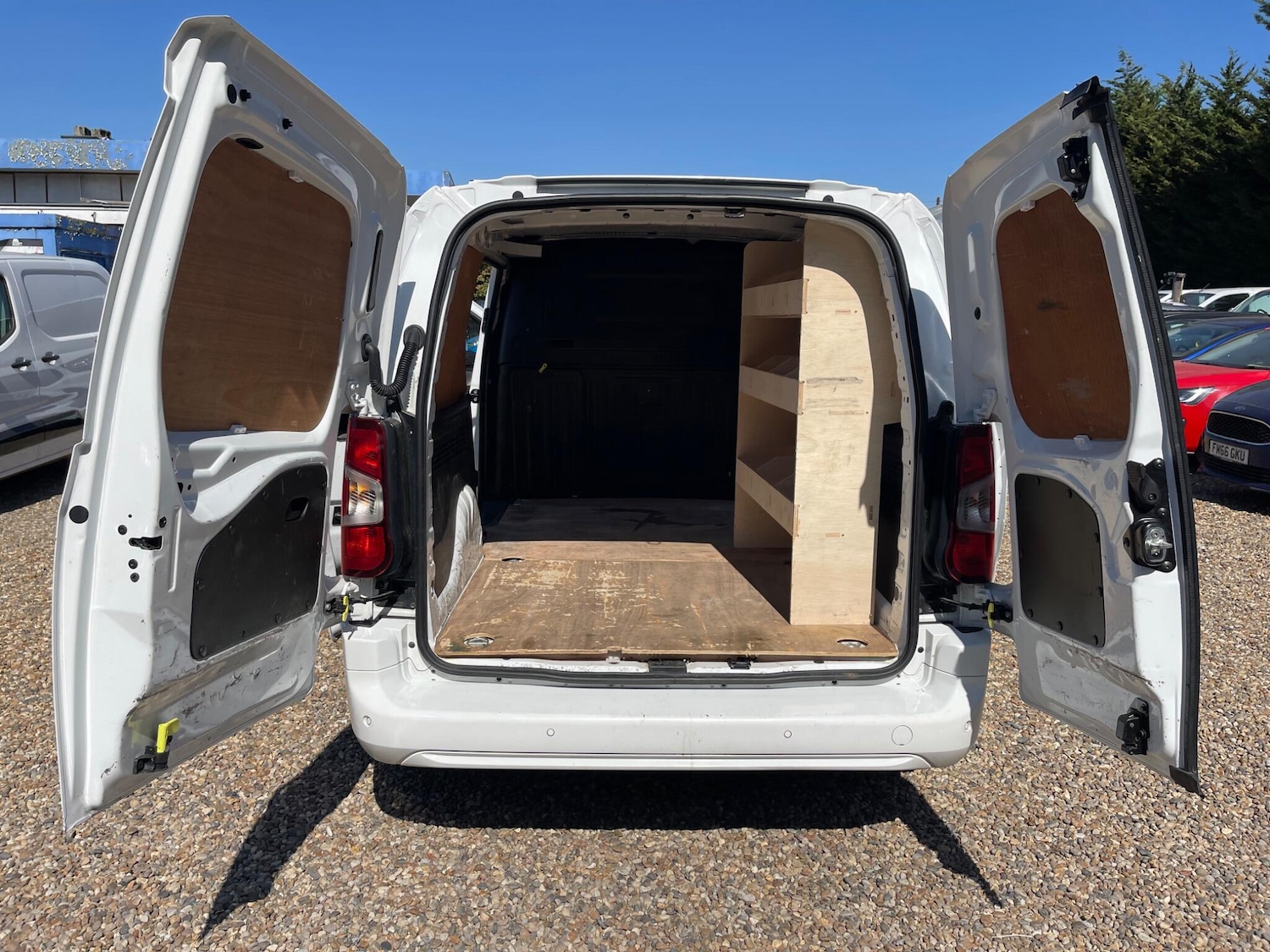 Vehicle 28