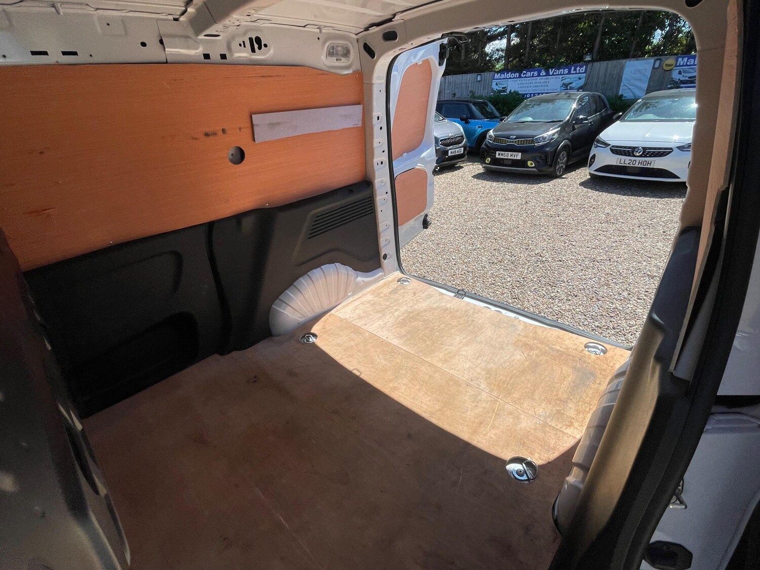 Vehicle 21