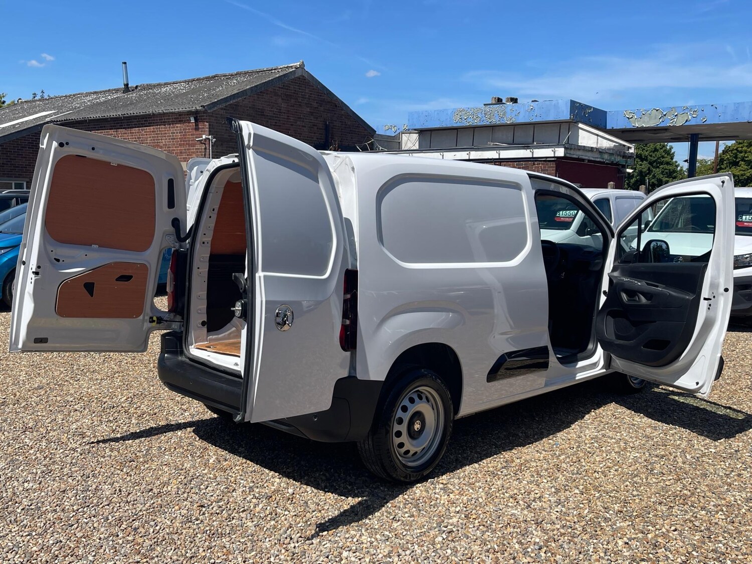 Vehicle 29