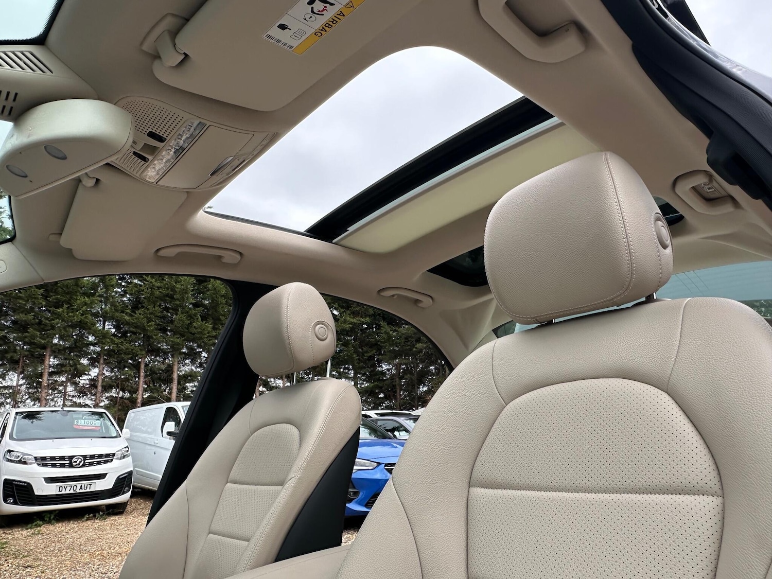 Used Mercedes-Benz C-Class 2017 for sale - 76152801: Photo 32