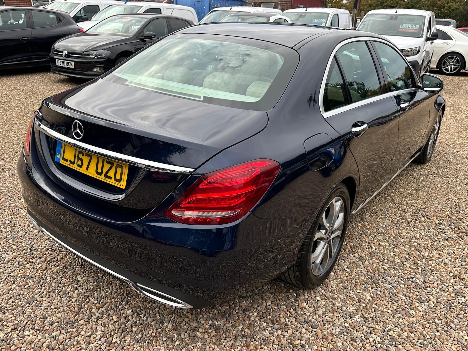 Used Mercedes-Benz C-Class 2017 for sale - 76152801: Photo 5