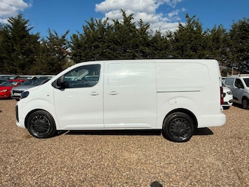 Used Citroen Dispatch 2024 for sale - 79387516: Photo
