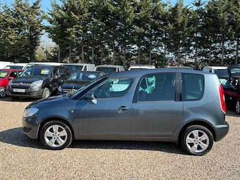 Used Skoda Roomster 2014 for sale - 77940297: Photo