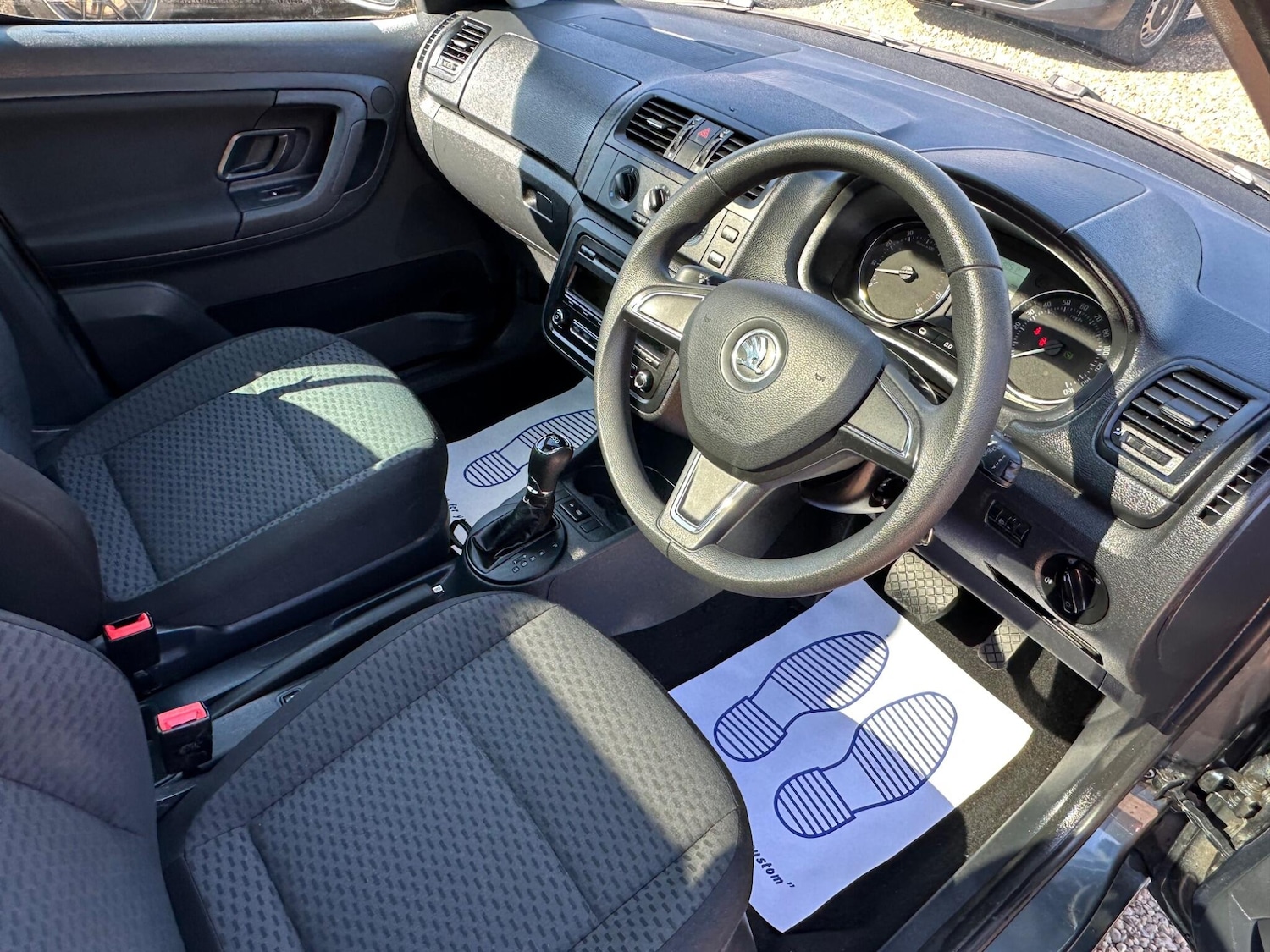 Used Skoda Roomster 2014 for sale - 77940297: Photo 9