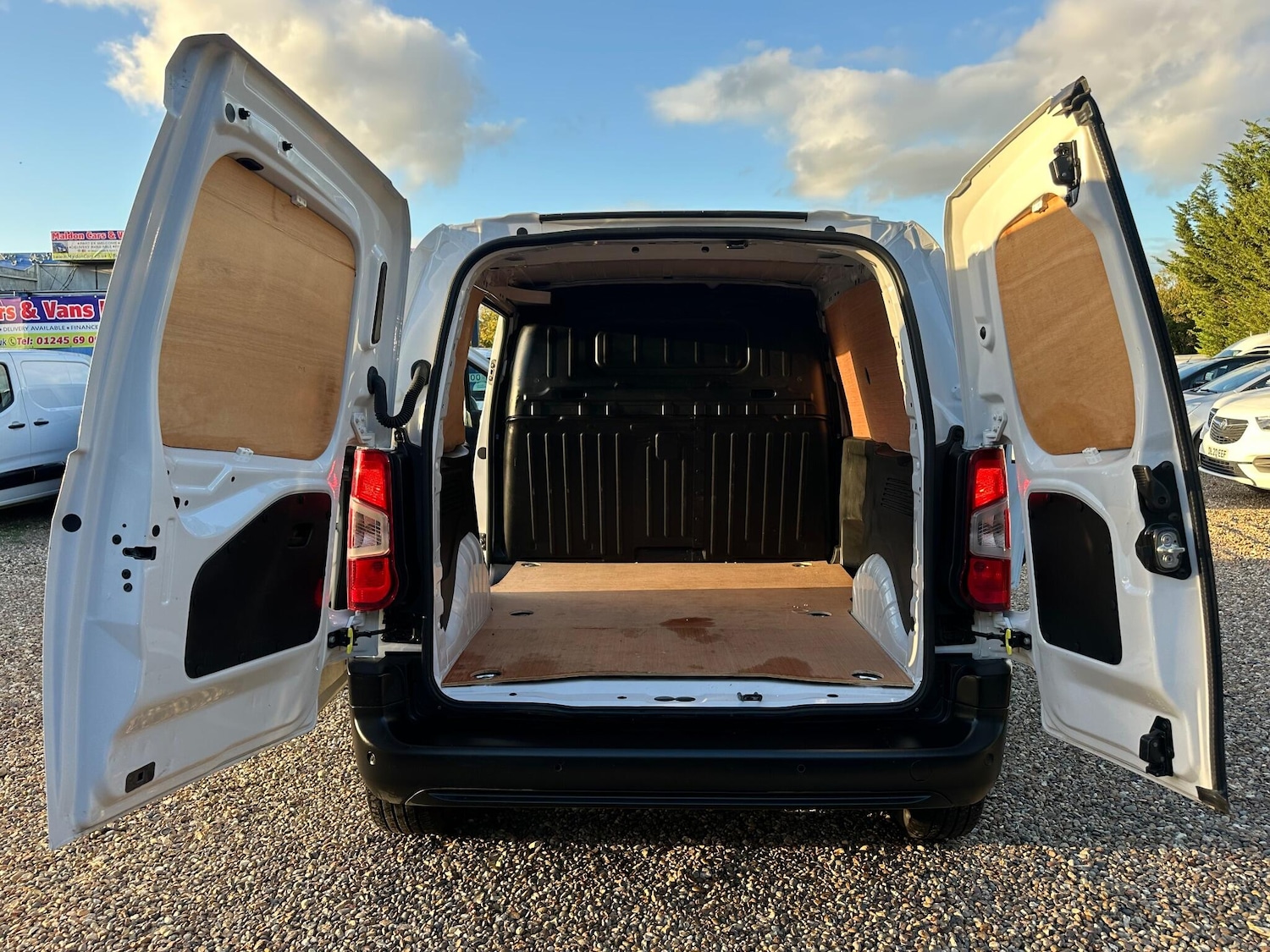 Used Vauxhall Combo 2024 for sale - 76295346: Photo 21