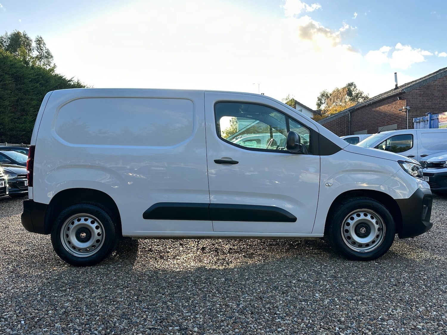 Used Vauxhall Combo 2024 for sale - 76295346: Photo 6