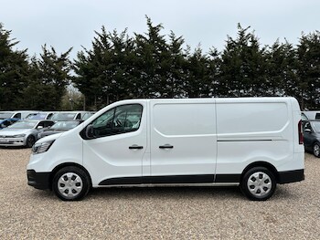Used Renault Trafic 2023 for sale - 78101018: Photo