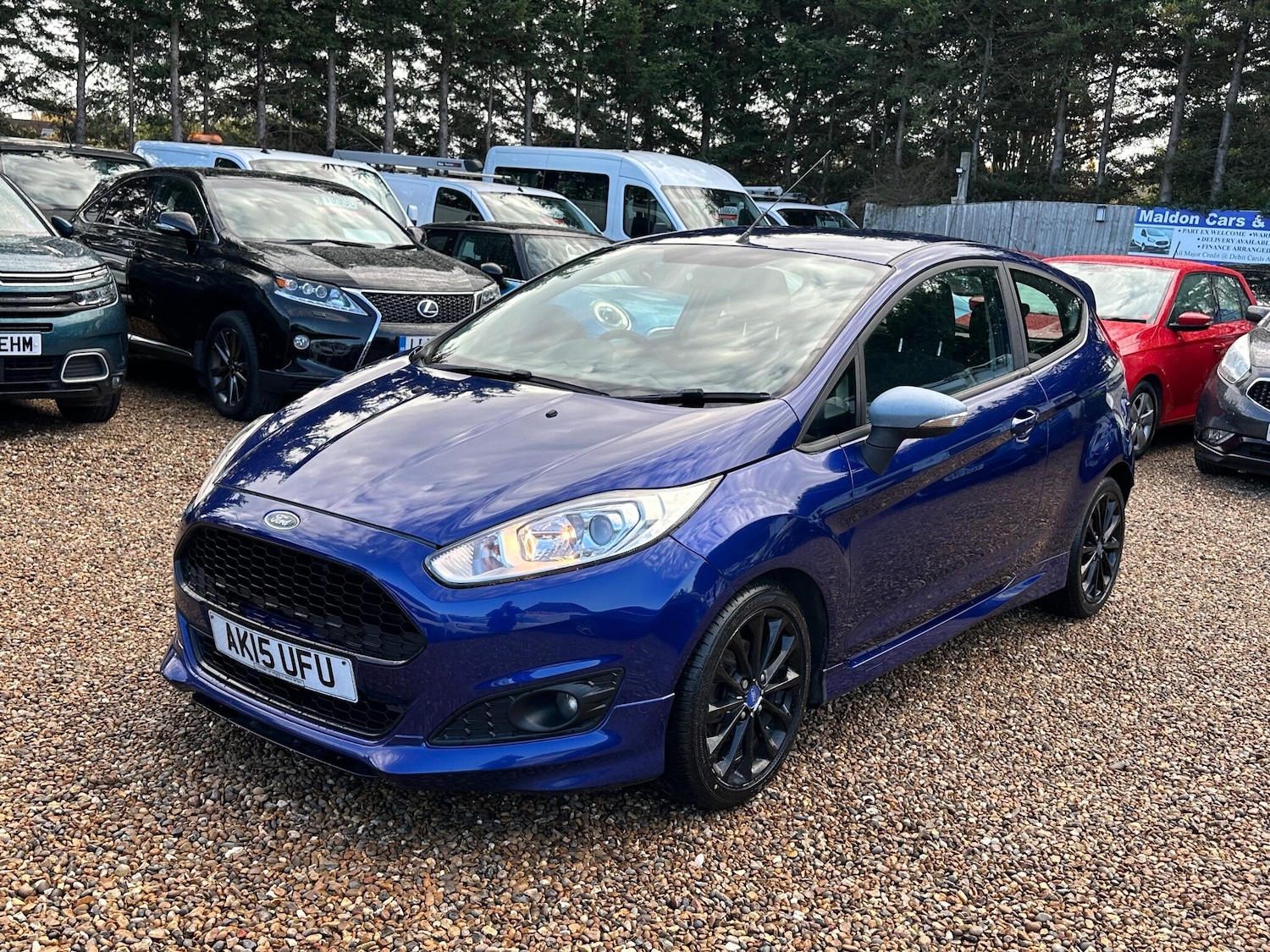 Used Ford Fiesta 2015 for sale - 76440845: Photo 1