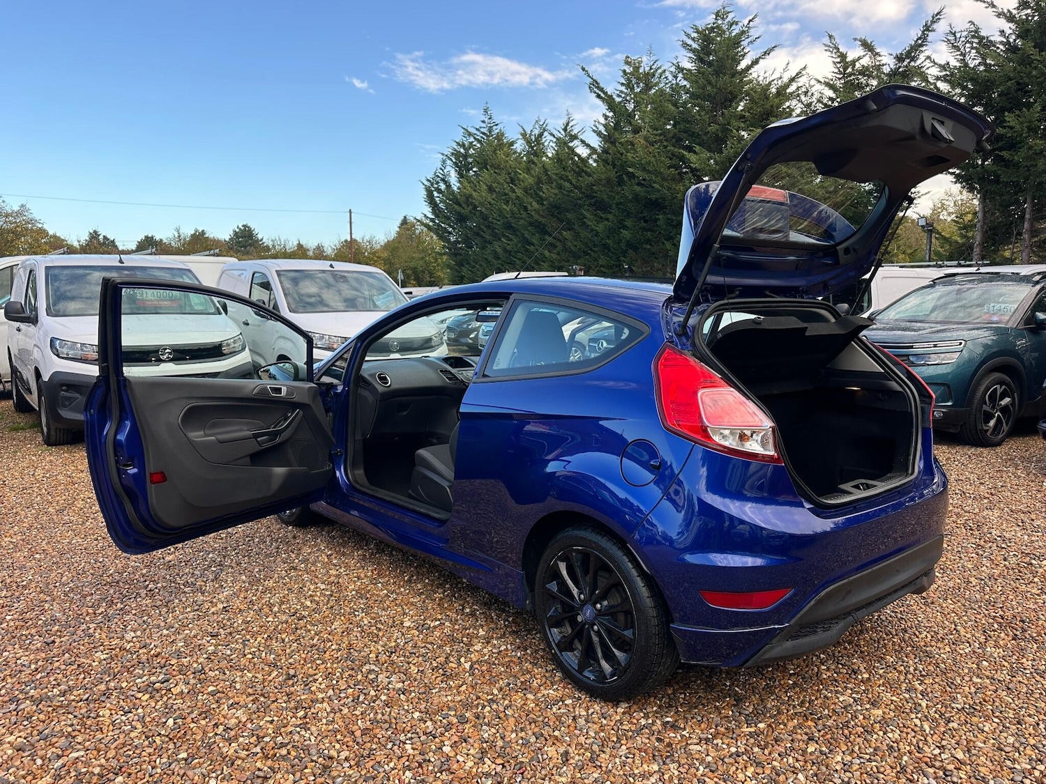 Used Ford Fiesta 2015 for sale - 76440845: Photo 20