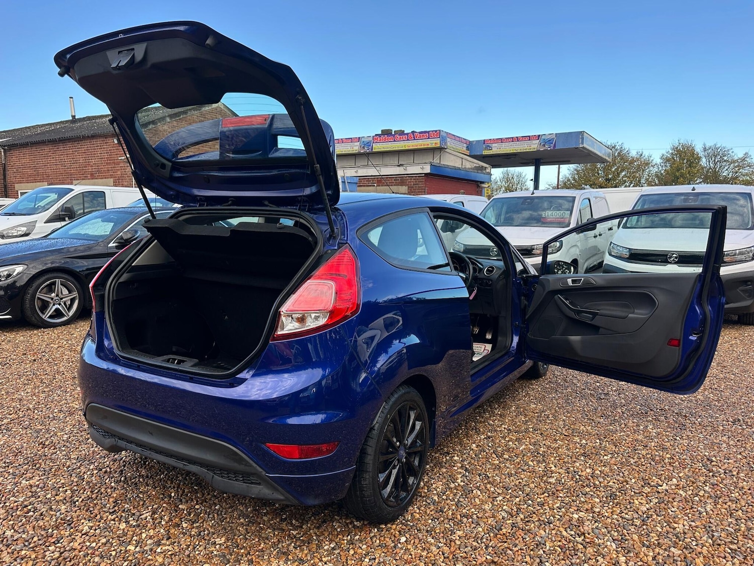 Used Ford Fiesta 2015 for sale - 76440845: Photo 22