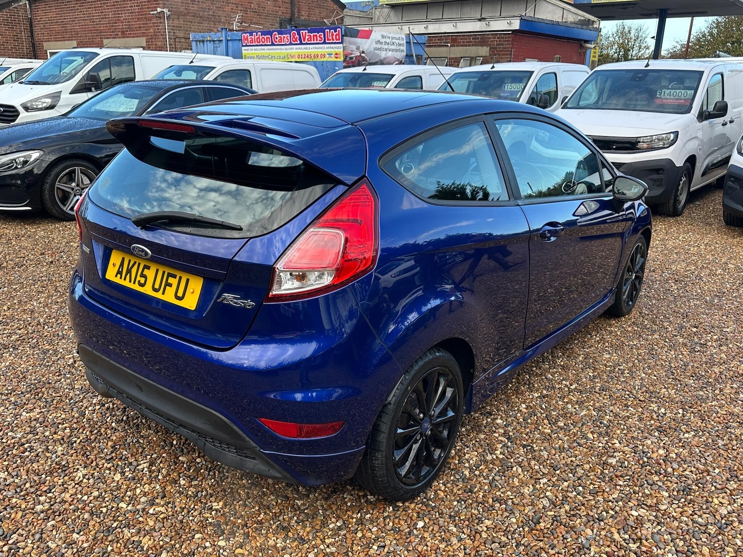 Used Ford Fiesta 2015 for sale - 76440845: Photo 5