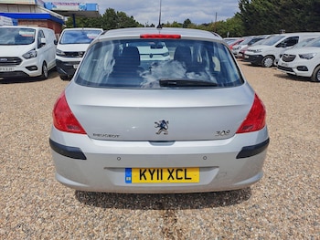 Used Peugeot 308 2011 for sale - 79259603: Photo