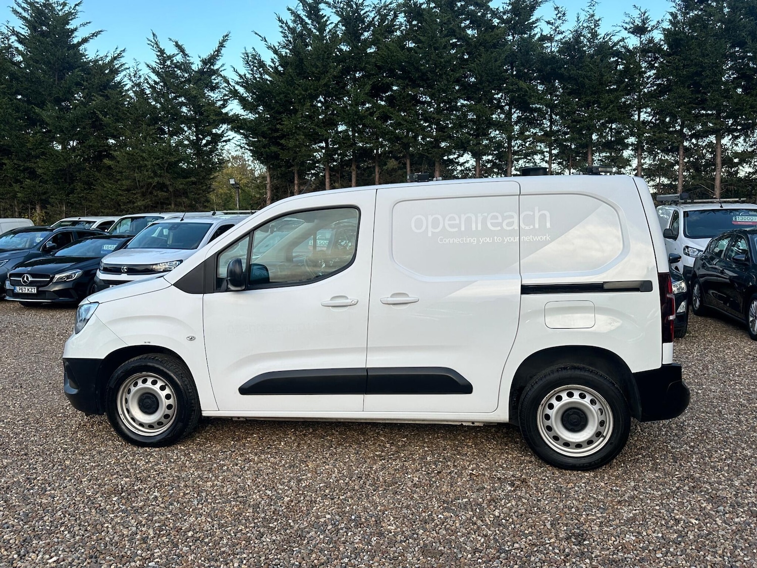 Used Vauxhall Combo 2019 for sale - 76992499: Photo 2