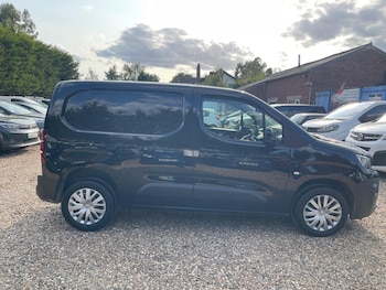 Used Peugeot Partner 2022 for sale - 75429990: Photo