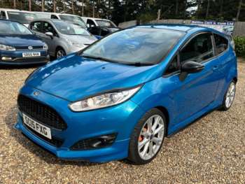 2015 (15) - 1.0T EcoBoost Zetec S Euro 6 (s/s) 3dr