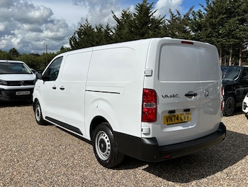 Used Vauxhall Vivaro 2024 for sale - 78866420: Photo