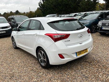 Used Hyundai i30 2017 for sale - 76485132: Photo