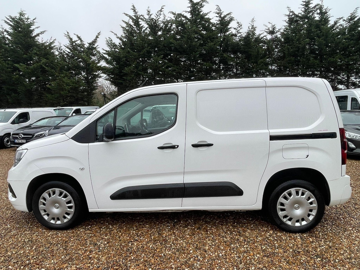 Used Vauxhall Combo 2019 for sale - 76573109: Photo 2