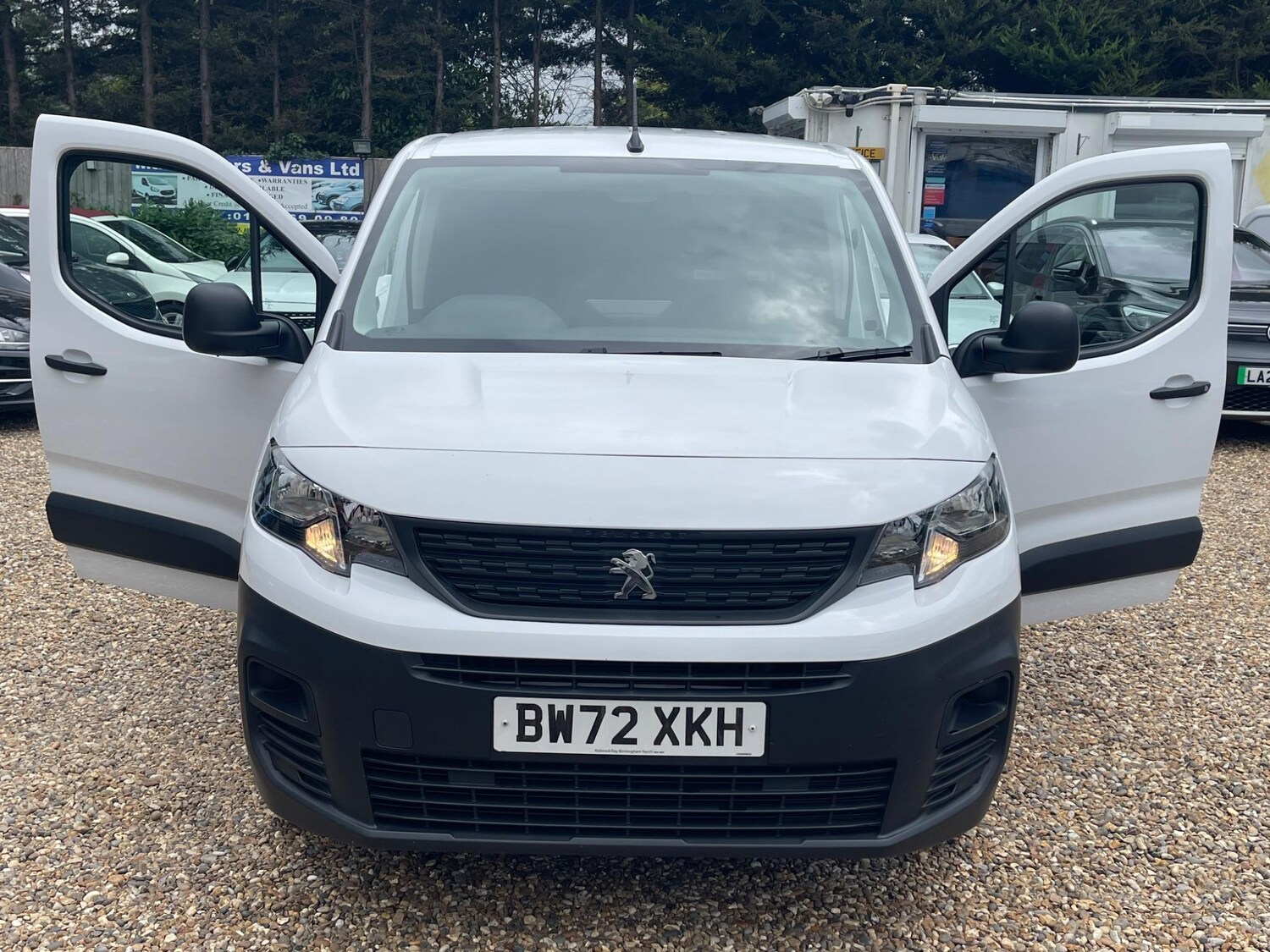 Vehicle 29