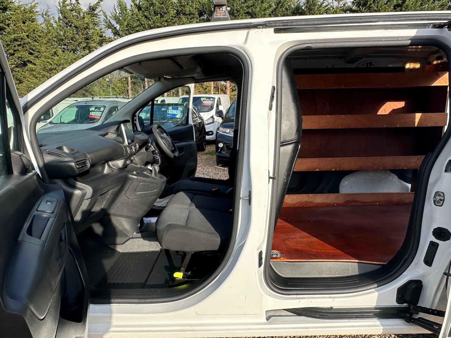 Used Peugeot Partner 2020 for sale - 76658050: Photo 16