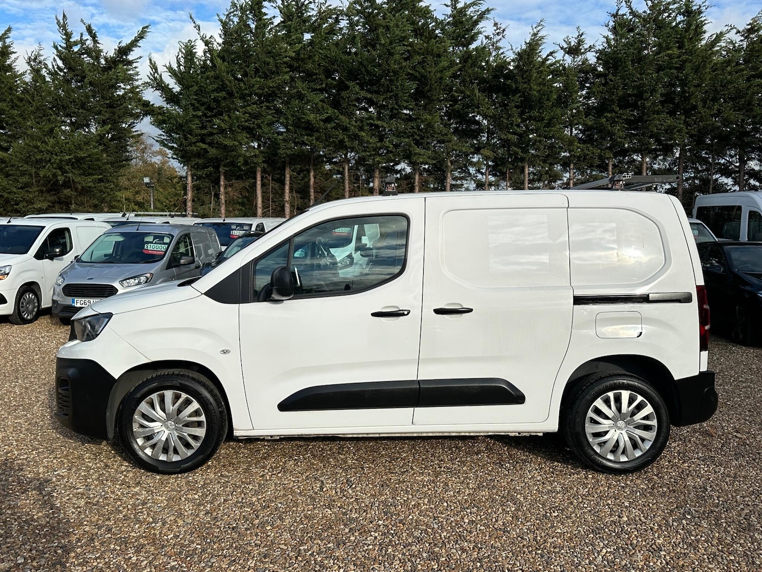 Used Peugeot Partner 2020 for sale - 76658050: Photo 2