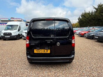 Used Vauxhall Combo 2023 for sale - 79601903: Photo