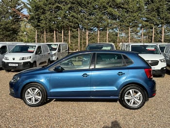 Used Volkswagen Polo 2017 for sale - 79836243: Photo