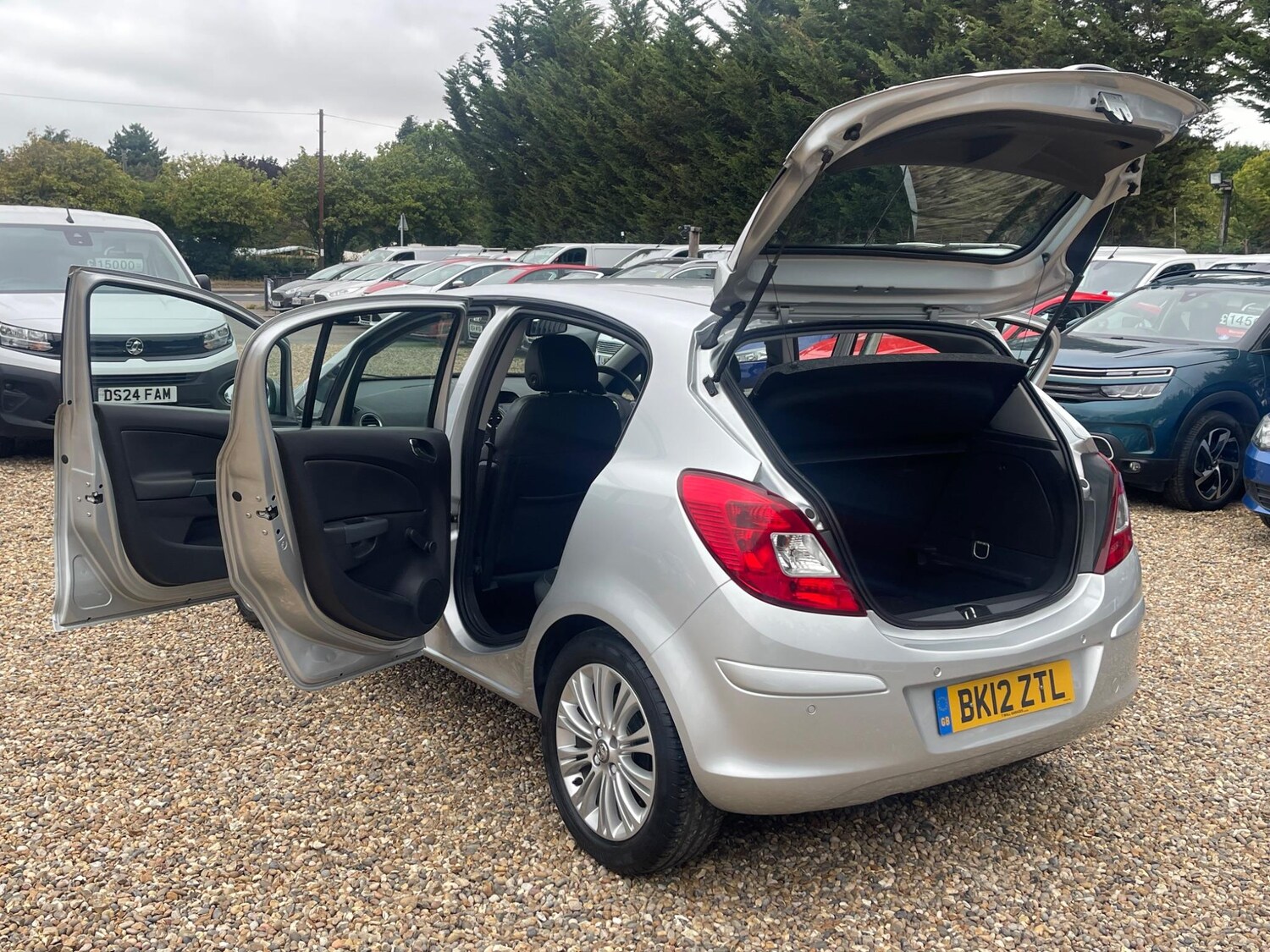 Vehicle 29