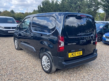 Used Peugeot Partner 2022 for sale - 75431200: Photo