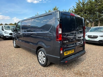 Used Renault Trafic 2023 for sale - 79387937: Photo