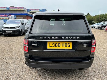 Used Land Rover Range Rover 2018 for sale - 78741800: Photo