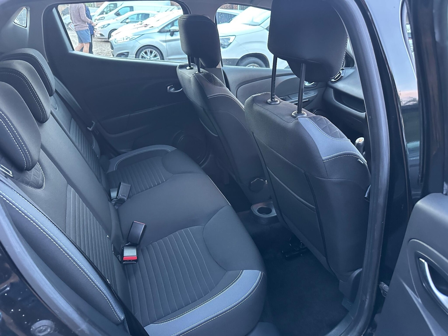 Used Renault Clio 2016 for sale - 76802184: Photo 13