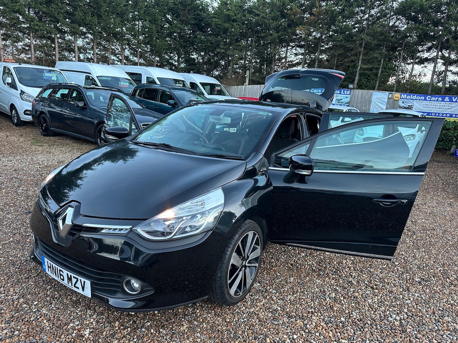 Used Renault Clio 2016 for sale - 76802184: Photo 18