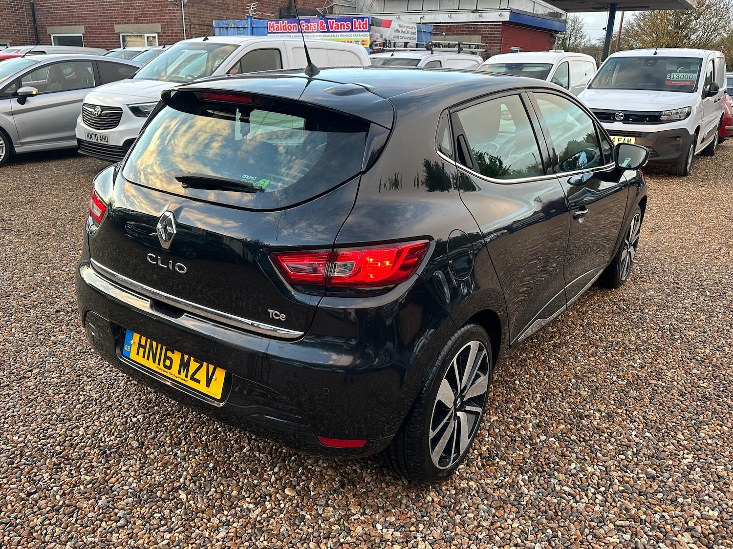 Used Renault Clio 2016 for sale - 76802184: Photo 5