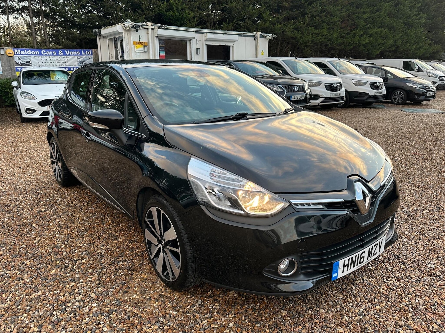 Used Renault Clio 2016 for sale - 76802184: Photo 7