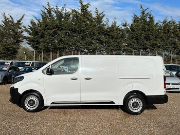 Used Vauxhall Vivaro 2024 for sale - 78101384: Photo