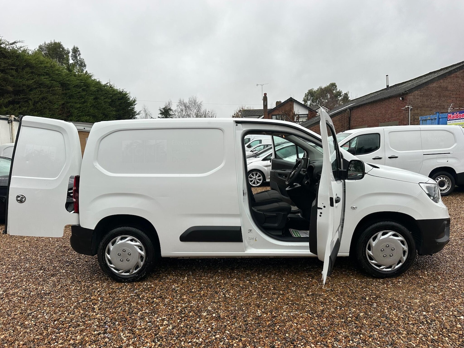 Used Vauxhall Combo 2021 for sale - 76839660: Photo 25