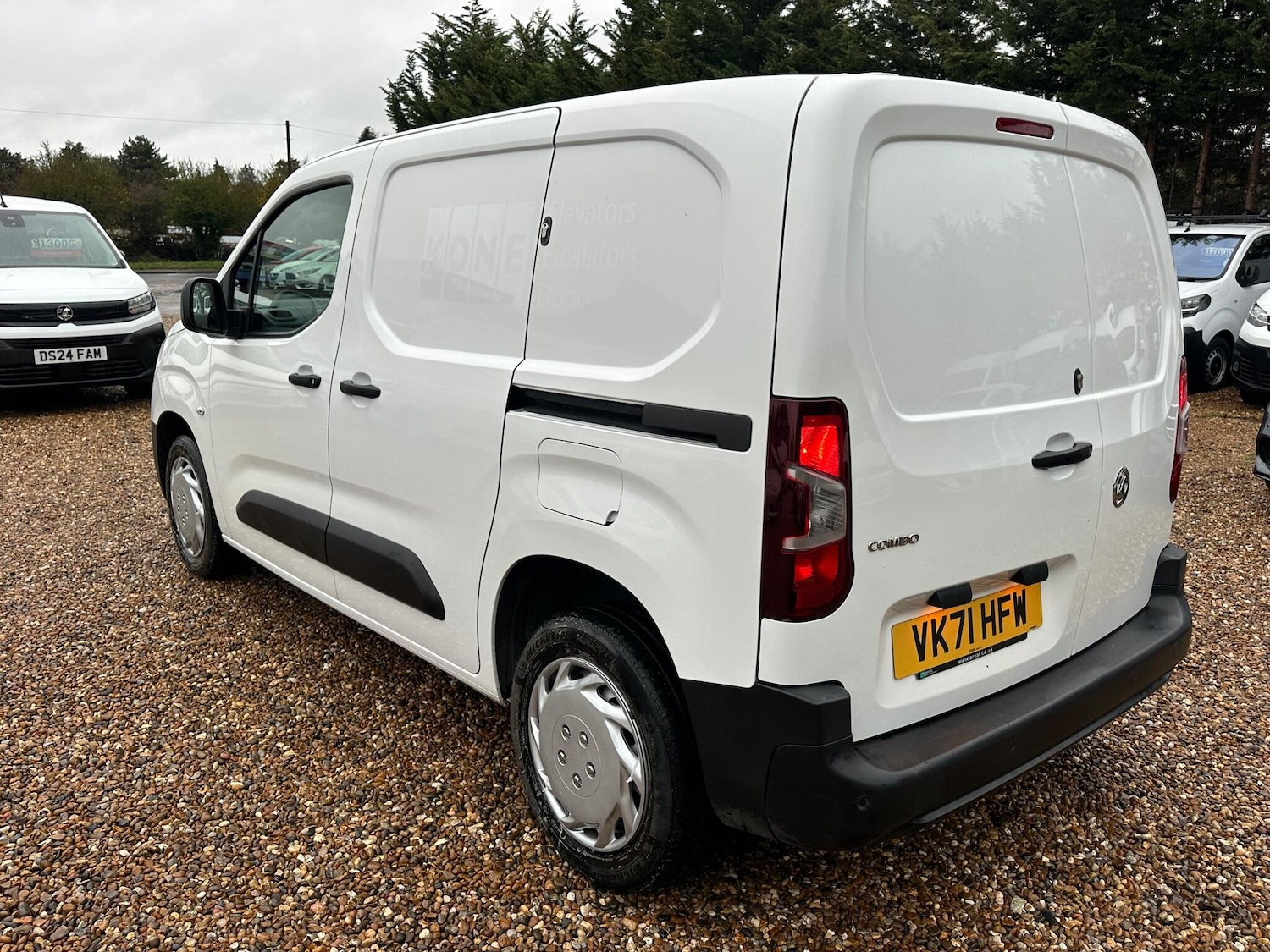 Used Vauxhall Combo 2021 for sale - 76839660: Photo 3