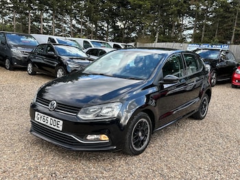 Used Volkswagen Polo 2015 for sale - 78301880: Photo