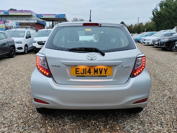 Used Toyota Yaris 2014 for sale - 77066534: Photo